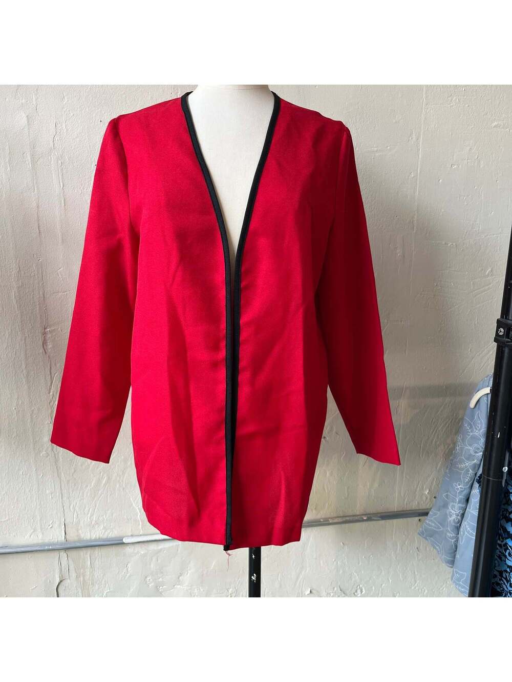 Red Blazer (L)